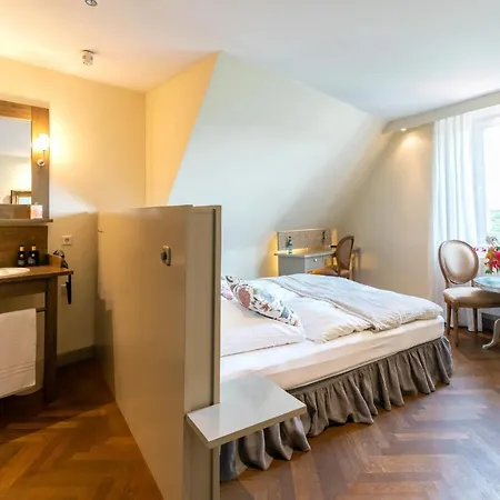 Friedrich Von Schiller Bed & Breakfast Bietigheim-Bissingen