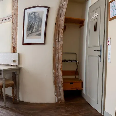 Friedrich Von Schiller Bed & Breakfast
